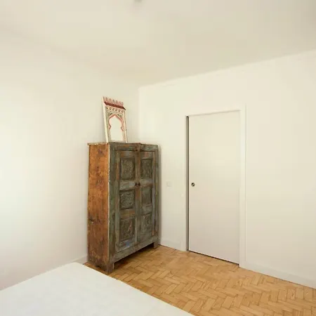 Modern Terrace 5min Center Lisbon Close To B *