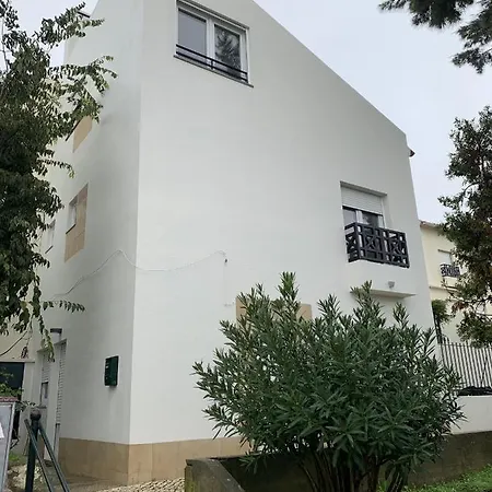 Modern Terrace 5min Center Lisbon Close To B Villa Caxias